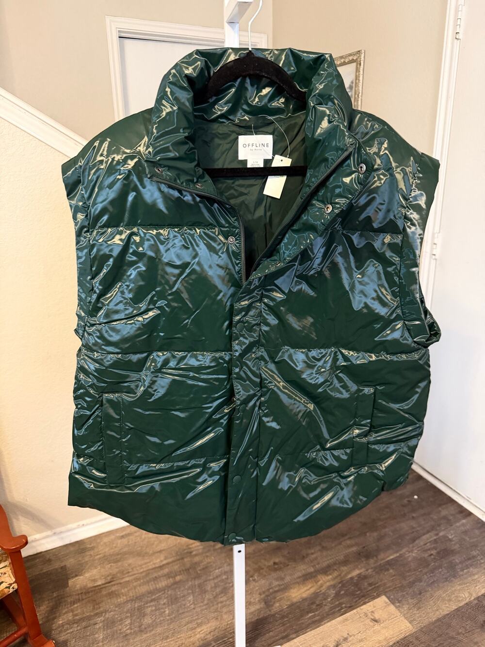 Offline by Aerie Green Vest Size Large NWT